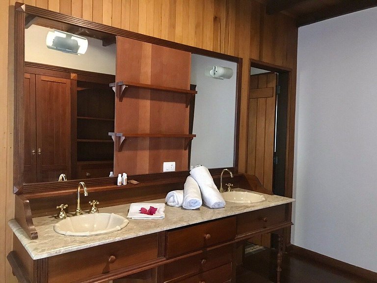 Casa de Vidro - Capivari Lodge Home
