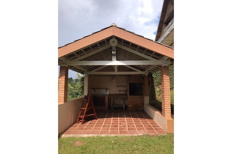 Country Home by Capivari Lodge Home