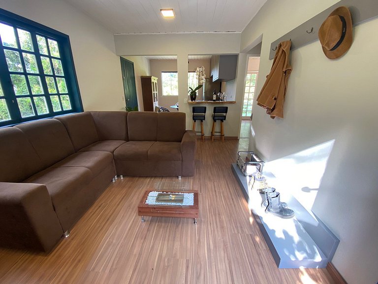 Hut Capivari Lodge com café da manhã incluso