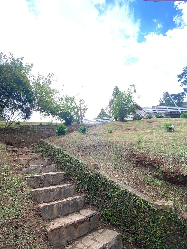Hut Capivari Lodge com café da manhã incluso