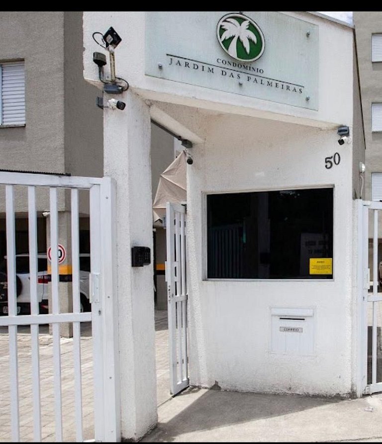 Jardim das palmeiras I by The Lodges