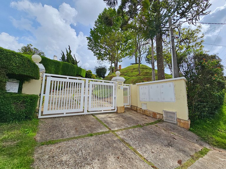 Capivari Garden House