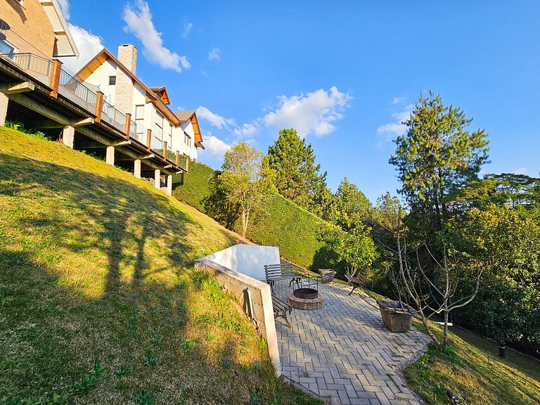 Casa Castelo Alpino com piscina e Sauna