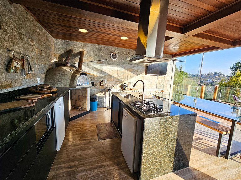 Casa Castelo Alpino com piscina e Sauna