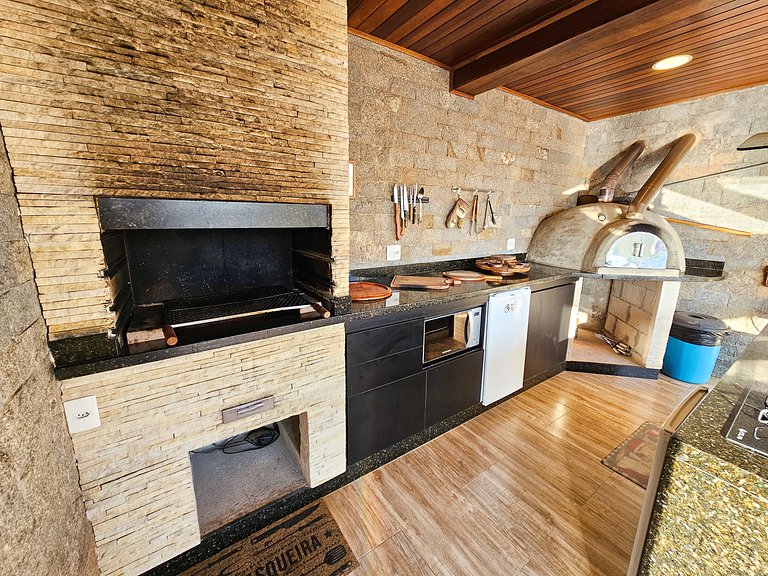 Casa Castelo Alpino com piscina e Sauna