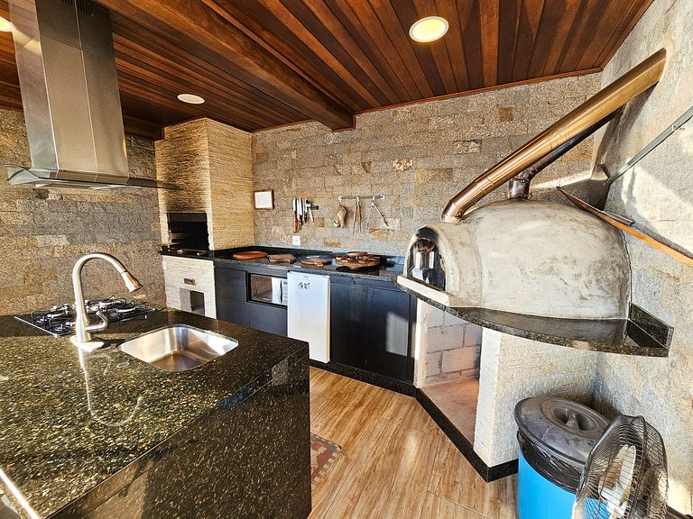 Casa Castelo Alpino com piscina e Sauna
