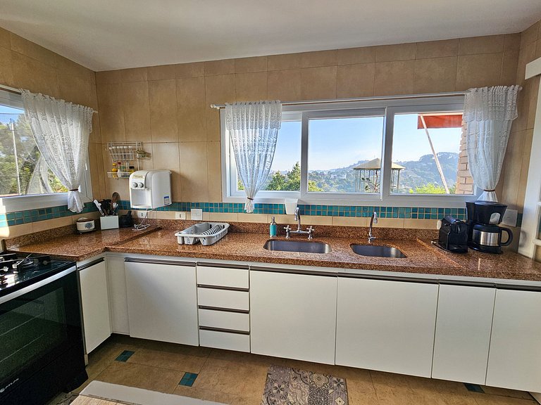 Casa Castelo Alpino com piscina e Sauna
