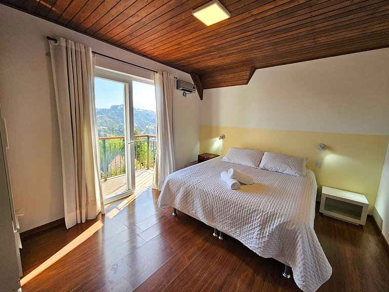 Casa Castelo Alpino com piscina e Sauna
