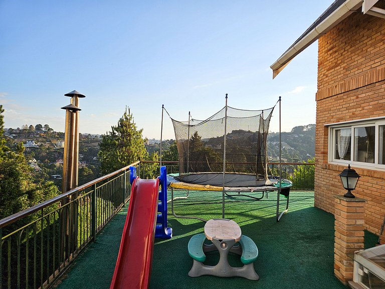 Casa Castelo Alpino com piscina e Sauna