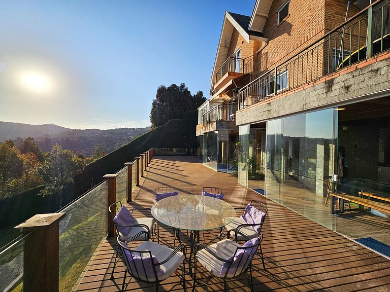 Casa Castelo Alpino com piscina e Sauna