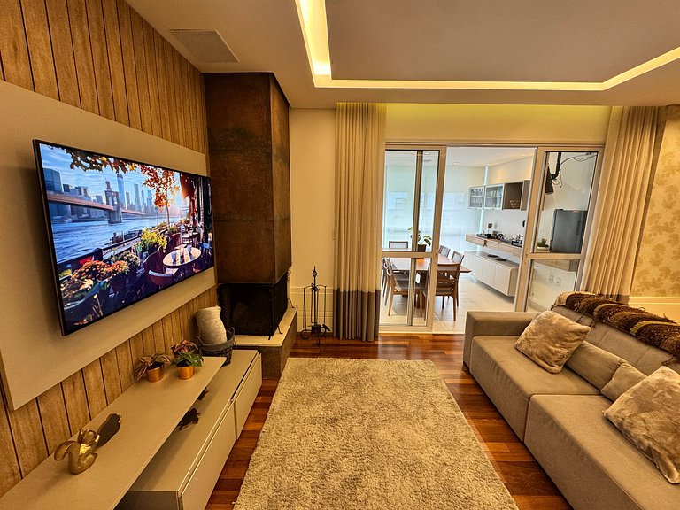 Premier Flat Capivari