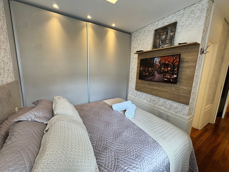 Premier Flat Capivari