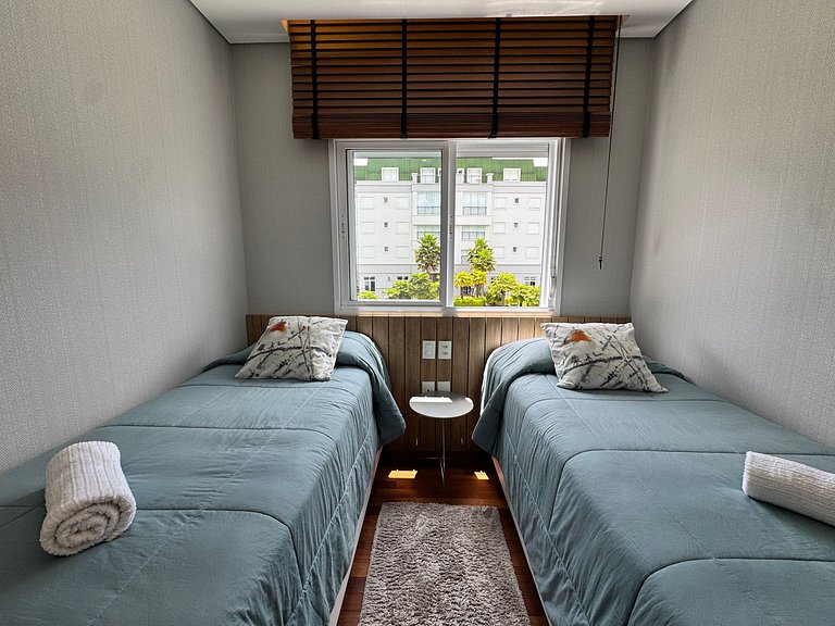 Premier Flat Capivari