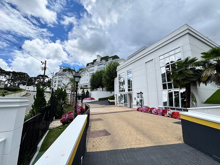 Premier Flat Capivari