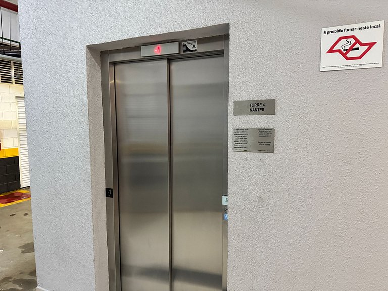 Premier Flat Capivari