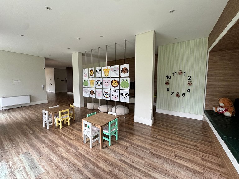 Premier Flat Capivari