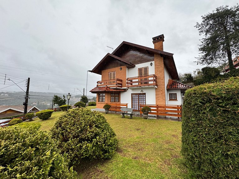Casa Alpina de la Sierra