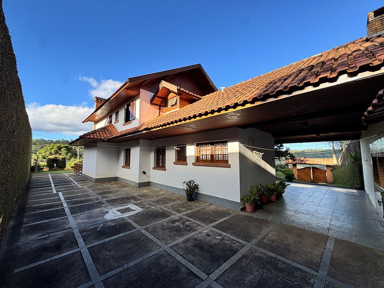 Casa Alpina de la Sierra