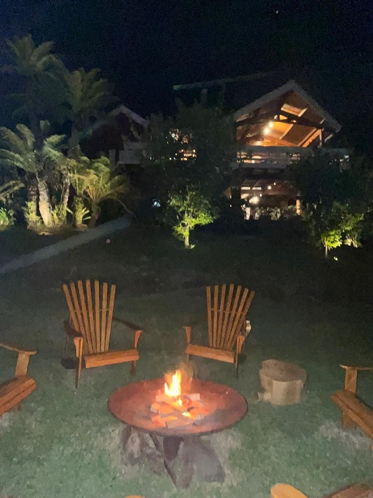 Canadá Home I by Capivari Lodge
