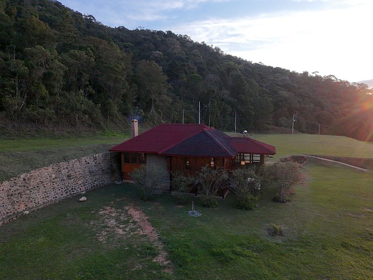 Luxuosa Datcha na Fazenda Serrana. Exclusivo.