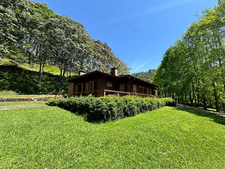 Casa Cachoeira Fazenda Serrana