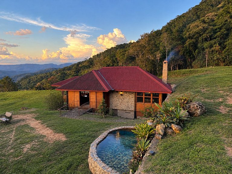 Luxuosa Datcha na Fazenda Serrana. Exclusivo.